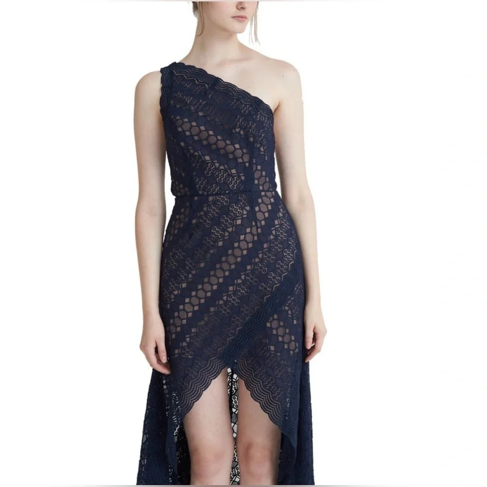 Aijek Rylee Lace Toga‎ Maxi Dress - Picture 3 of 9